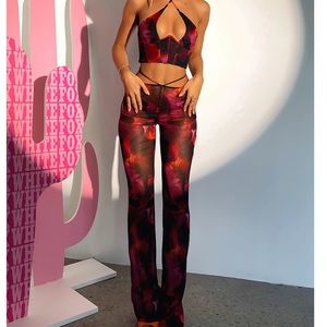 White Fox Boutique SET. In Pink Flame NWT